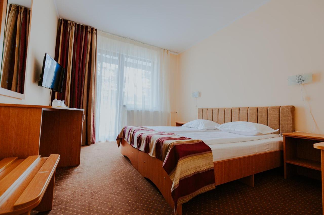 Hotel Tusnad BaileTusnad Eksteriør billede